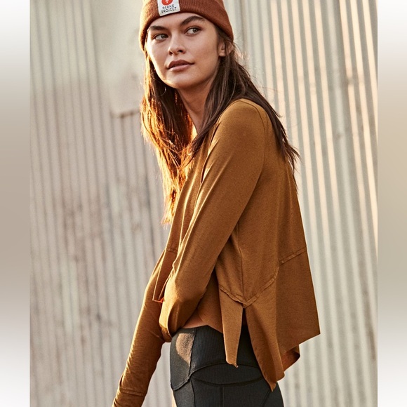 Free People Tempo Long sleeve Tee - Picture 3 of 3